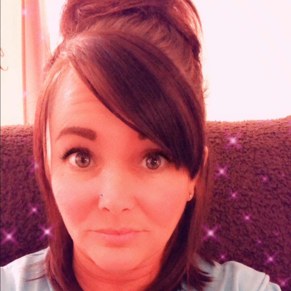 Meet your Posher, Nichole